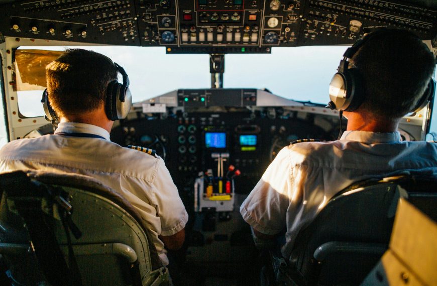 Mastering the Skies: Essential Tips for Aspiring Aviation Professionals